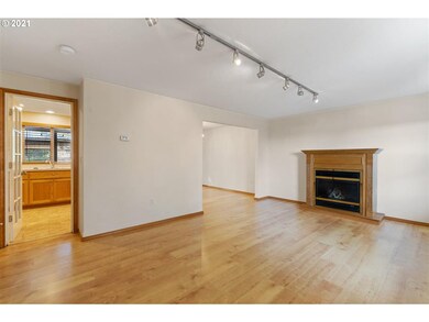 1084 SW Falcon Crest Dr, Dundee, OR 97115 - photo 6