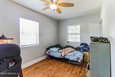 3849 Eve Dr W, Jacksonville, FL 32246 - photo 6