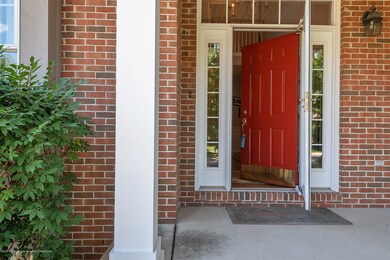 05-1083 Buckingham Rd-WindowStill-R