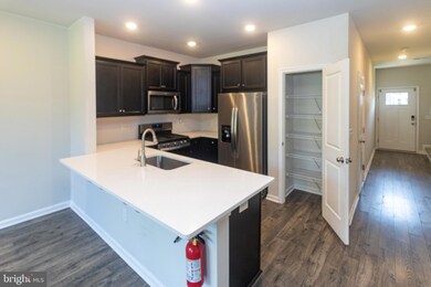 28 Peregrine Way, Burlington, NJ 08016 - photo 3