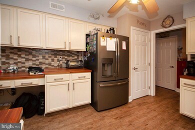 621 Josie Ct, Williamstown, NJ 08094 - photo 5