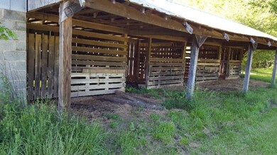4 Stall Horse Barn