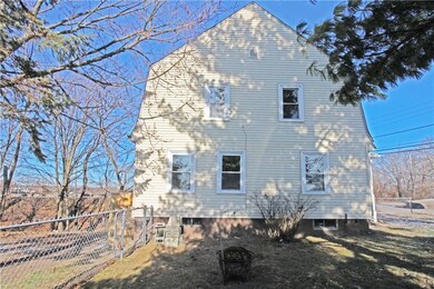 45 Wyoming Ave, Warwick, RI 02888 - photo 4