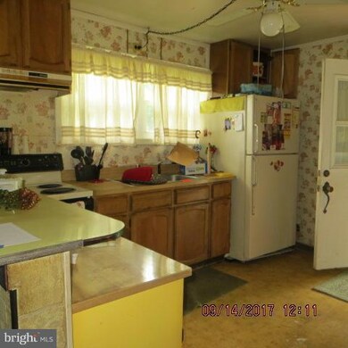 1808 Redwood Ave, Parkville, MD 21234 - photo 5