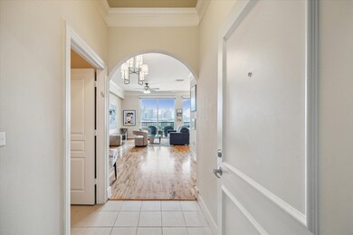 Great floor plan and wonderful views.