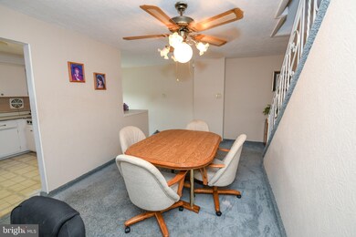 12003 Waldemire Dr, Philadelphia, PA 19154 - photo 4