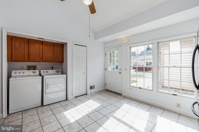 107 Charleston Ln, Frederick, MD 21702 - photo 6