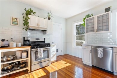 31 Langley Rd unit 2, Brighton, MA 02135 - photo 6