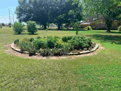 3001 W Bois d Arc Ave, Duncan, OK 73533 - photo 5