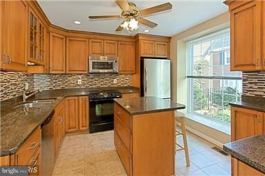 722 N Armistead St, Alexandria, VA 22312 - photo 5