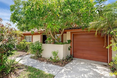 1 Car Garage