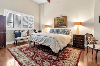Colonnade at Dadeland unit 320, Miami, FL 33143 - photo 4