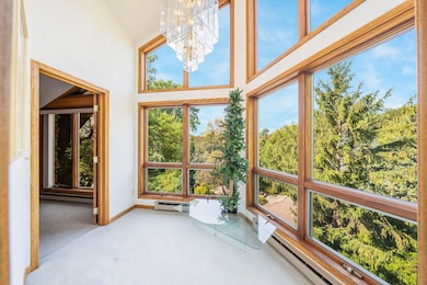 85 Lake Rest Ave, Oshkosh, WI 54902 - photo 3