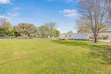 104 Camp Oak Rd, Statesville, NC 28677 - photo 4