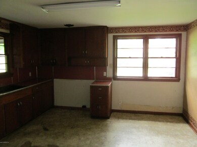 4703 Prunty Ave, Jacksonville, FL 32205 - photo 5