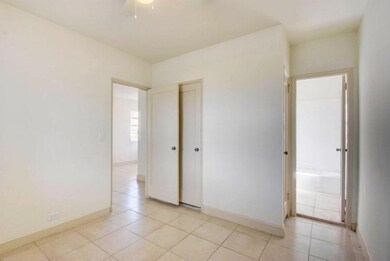 3000 Broadway unit 2, West Palm Beach, FL 33407 - photo 7