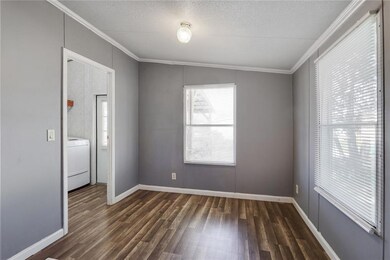 Great space with lots of natural lighting for a ho