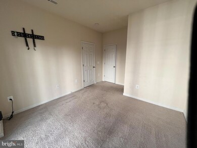 217 Woodstream Cir unit 2990, Stafford, VA 22556 - photo 2