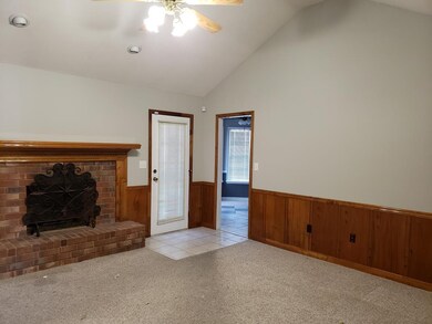 4012 Cuffey Ct, Hephzibah, GA 30815 - photo 4