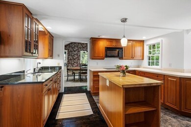 39 Downing St, Hingham, MA 02043 - photo 7