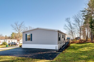 10 Cleo Cir, Rochester, NH 03868 - photo 2