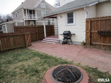 2031 Farnam St, Davenport, IA 52803 - photo 4
