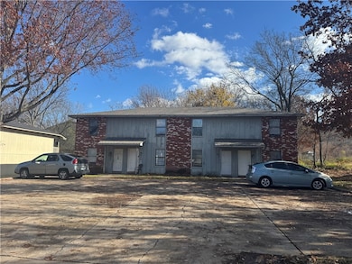 500-506;514-520;526- N Betty jo Dr, Fayetteville, AR 72701 - photo 2