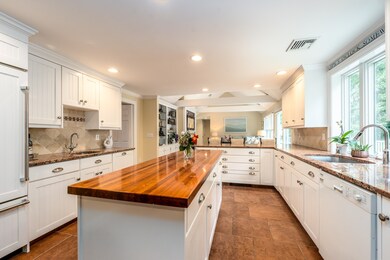 28 Hamstead Ln, Yarmouth Port, MA 02675 - photo 3