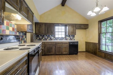 Good sized kitchen