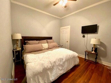 424 Water St Pic 4