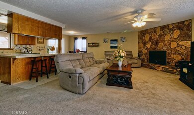 12564 Spring Valley Pkwy, Victorville, CA 92395 - photo 6