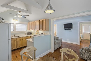812 Simonton-8