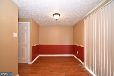 1214 Valley Leaf Ct, Edgewood, MD 21040 - photo 5