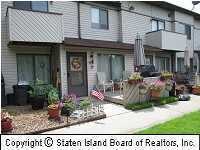 91 Selvin Loop unit A, Staten Island, NY 10303 - photo 2