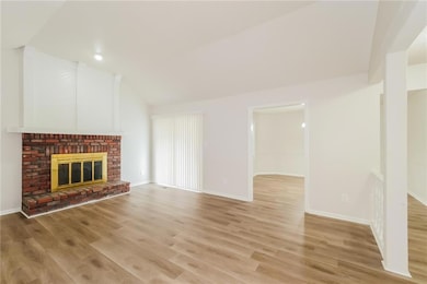 1018 Silver Lake Dr, Raymore, MO 64083 - photo 2