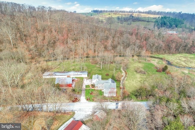 3144 Swamp Rd, Red Lion, PA 17356 - photo 5