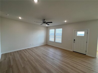 4808 W Planetree St, Fayetteville, AR 72704 - photo 3