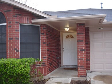 9482 Carmalee St, Houston, TX 77075 - photo 3