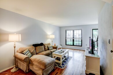321 Spring St unit 30, Red Bank, NJ 07701 - photo 4