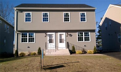 66 - 68 Biddle St unit 1, Springfield, MA 01129 - photo 2