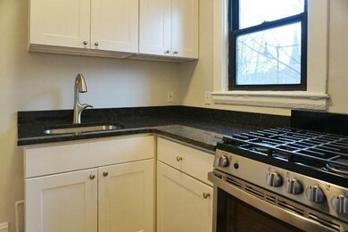 19 Pleasant St unit 4, Cambridge, MA 02139 - photo 6
