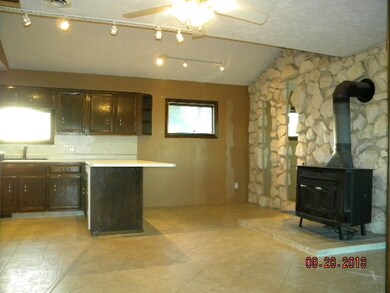 13644 W North River Rd, North Platte, NE 69101 - photo 5