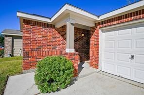 29112 Legends Valley Ln, Spring, TX 77386 - photo 6