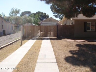 2022 N 38th Place #2