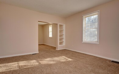 Dining Room (3)
