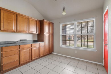 4203 Agate Dr, Granbury, TX 76049 - photo 5