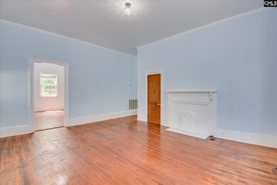 216 Circle St, Edgefield, SC 29824 - photo 7