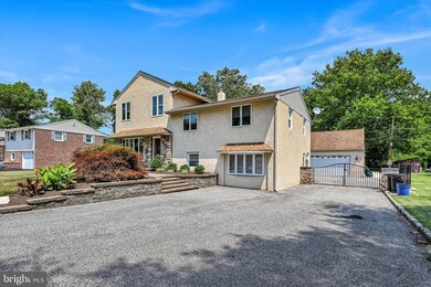 125 Beechtree Dr, Broomall, PA 19008 - photo 2