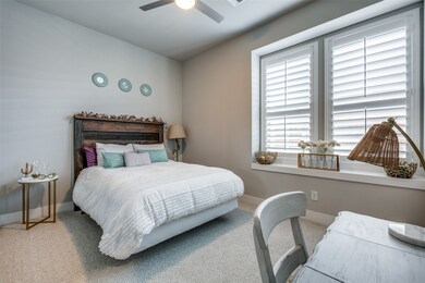 5608 Lindell Ave unit 1, Dallas, TX 75206 - photo 6