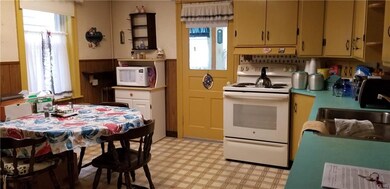 37 E High St, Nazareth, PA 18064 - photo 7